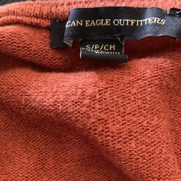 Sweater - Picture 5 of 5